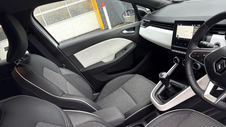 Renault Clio 1.0 TCe 90 Techno 5dr Petrol Hatchback